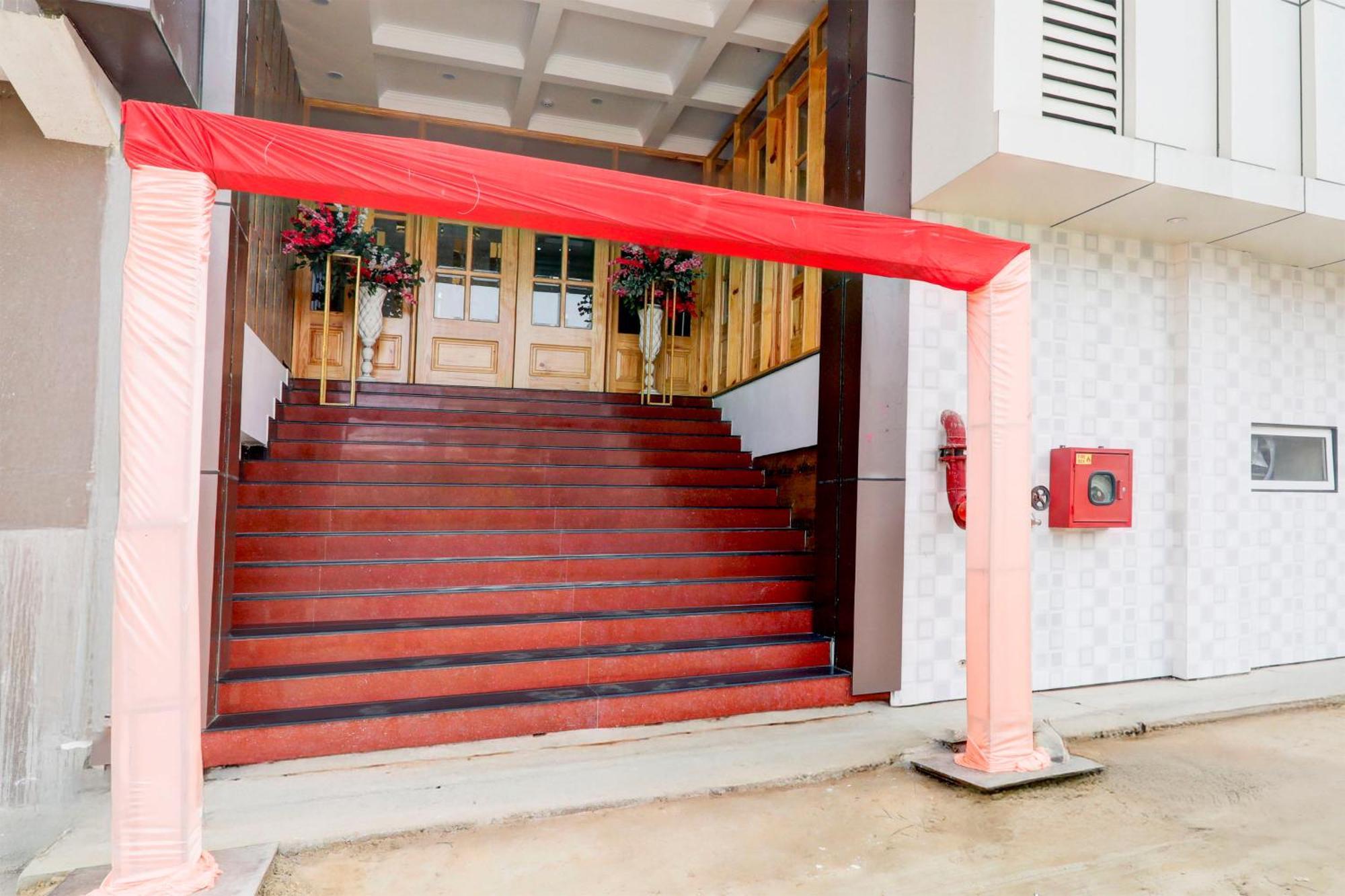 Super Townhouse Gls International Hotel Lucknow Ngoại thất bức ảnh